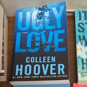 “Ugly Love” by Colleen Hoover book